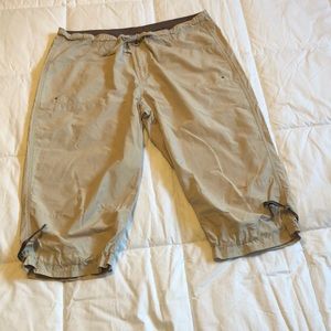Columbia Ladies size L Crop Pants lightweight